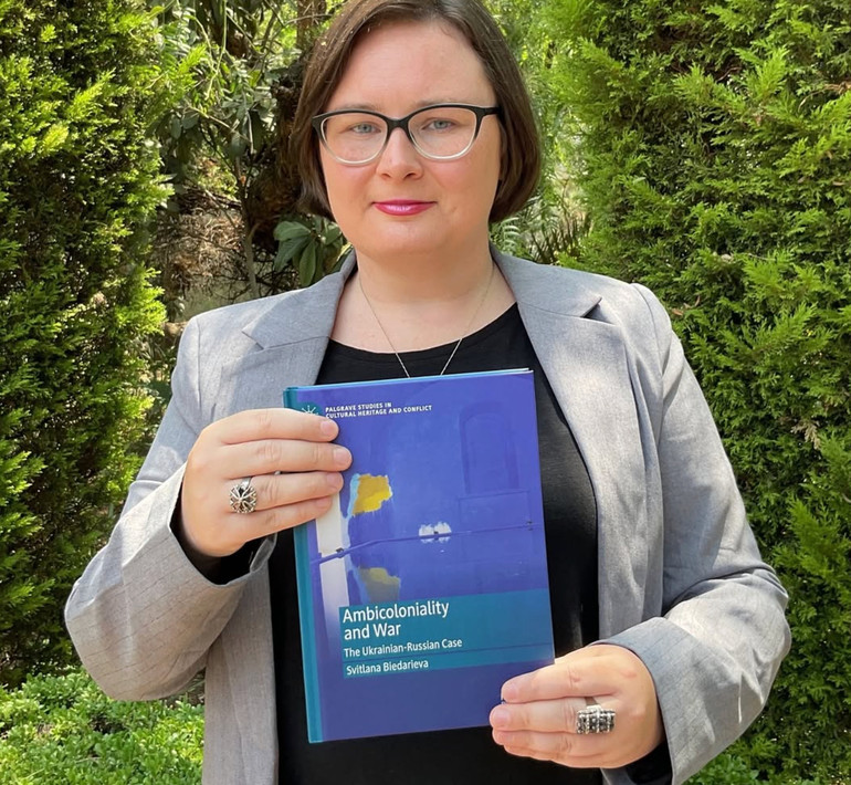 Світлана Бєдарєва видала монографію Ambicoloniality and War: The Ukrainian-Russian Case