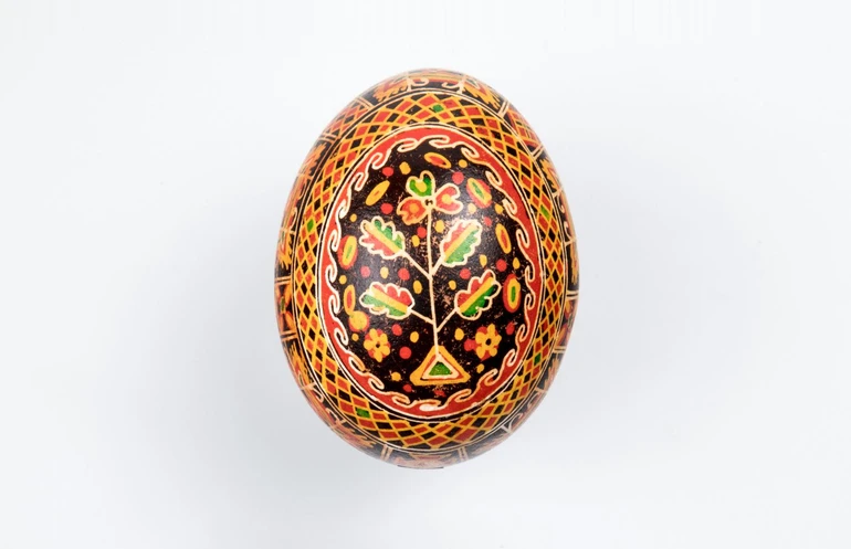 Писанка з вазоном, Гуцульщина