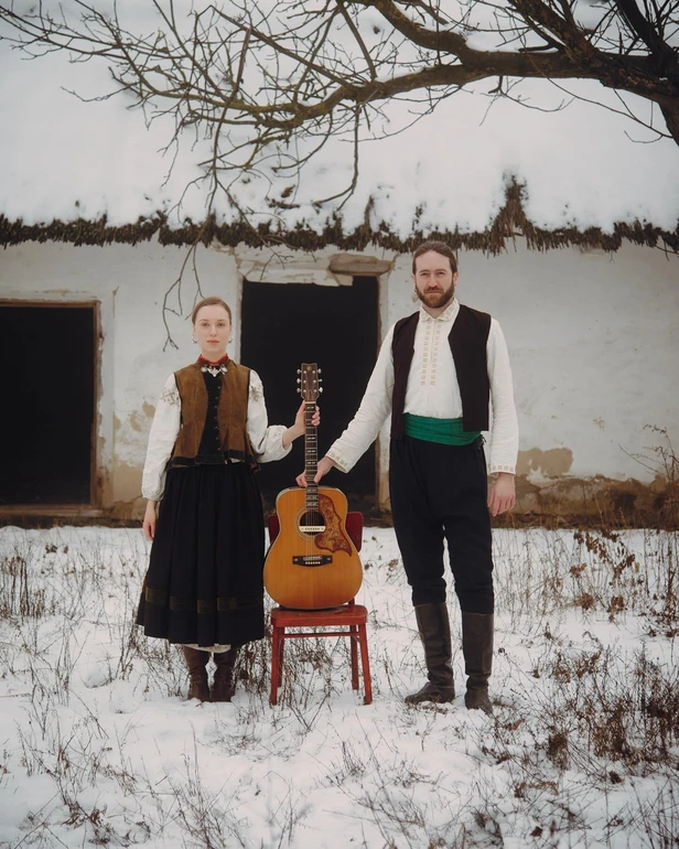 Фотосесія відвідувачів в автентичному одязі.