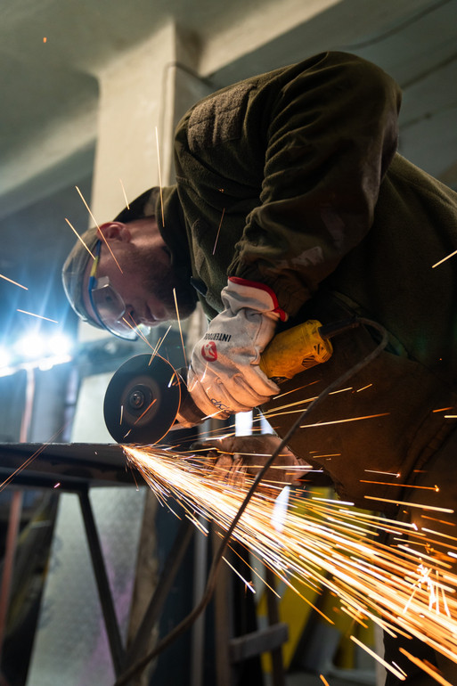 У майстерні Frame працюють учасники бойових дій