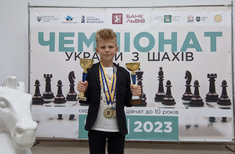 Хлопчик з Трускавця обіграв російського чемпіона Романа Шогджиєва