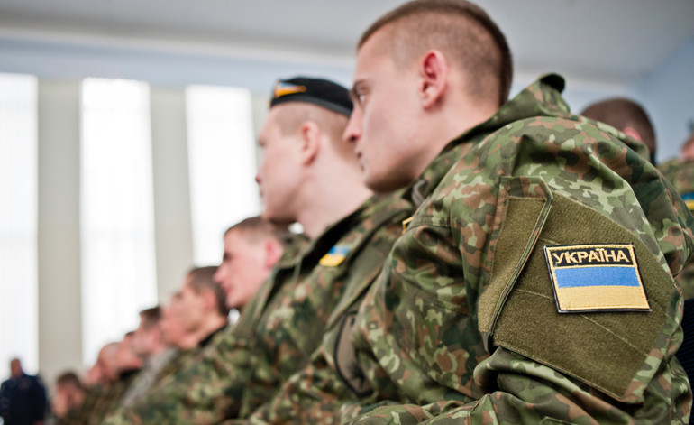 У військові виші можна вступити на денну або заочну форму навчання