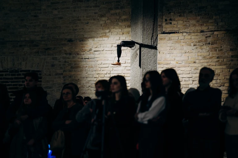 Інсталяція Ми залишимося з вами Нікіти Кадана