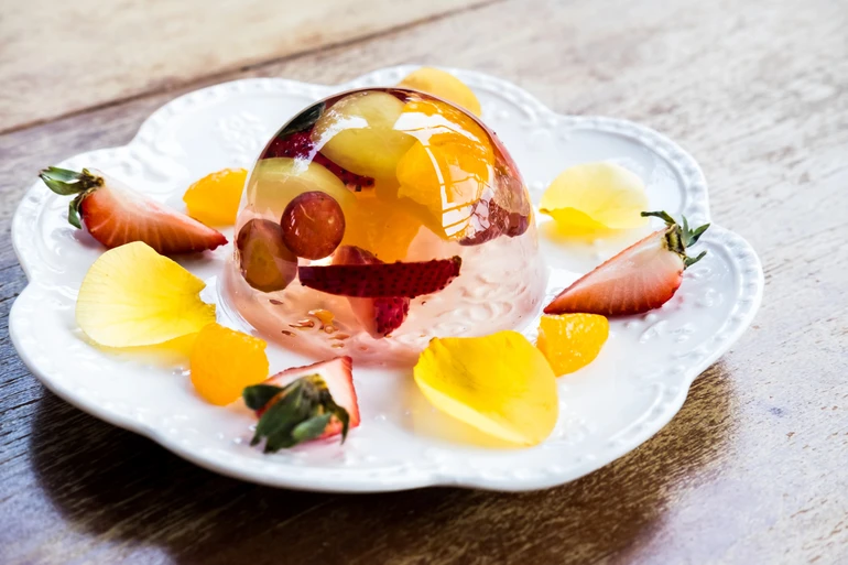 У фільмі десерт виглядає дуже схоже до цього.