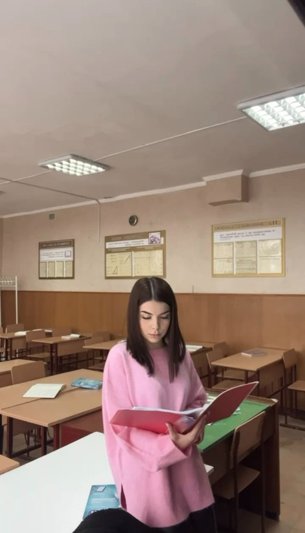 Головним демотиватором, за словами Аліни, є критично низька заробітна плата