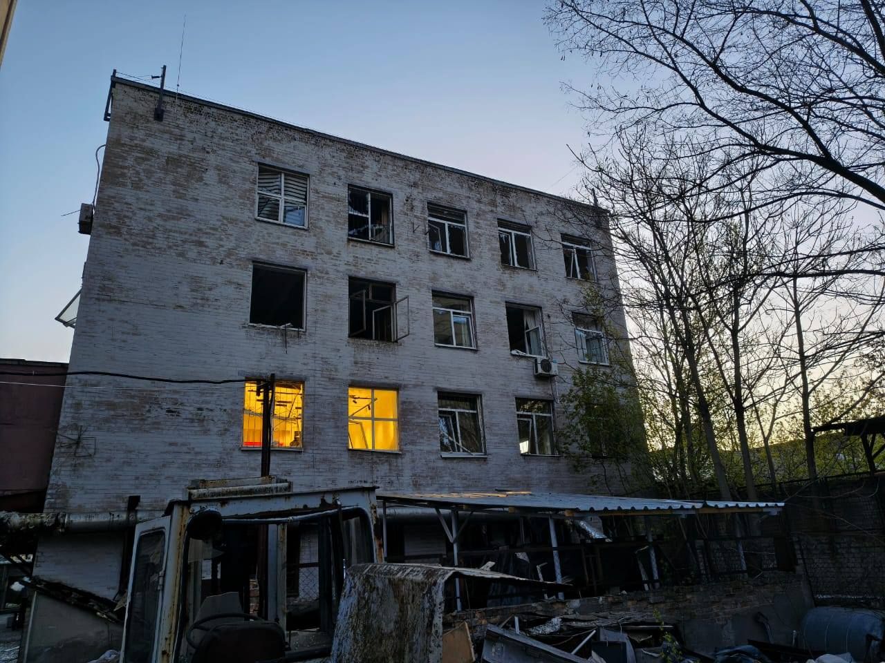 Будівля університету після удару РФ