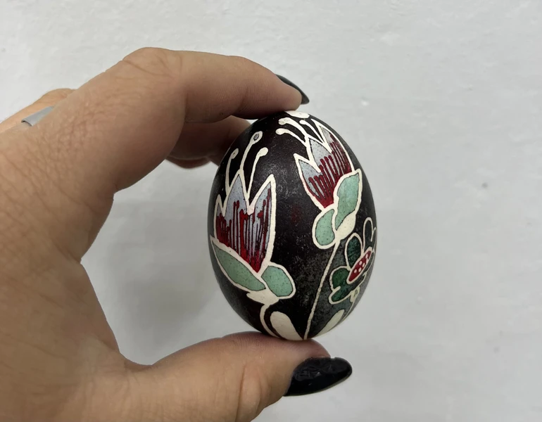 Писанка з квітами