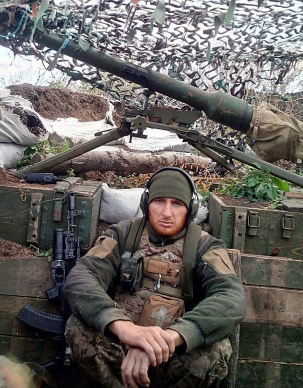На бойовій позиції з СПГ (станковий протитанковий гранатомет)
