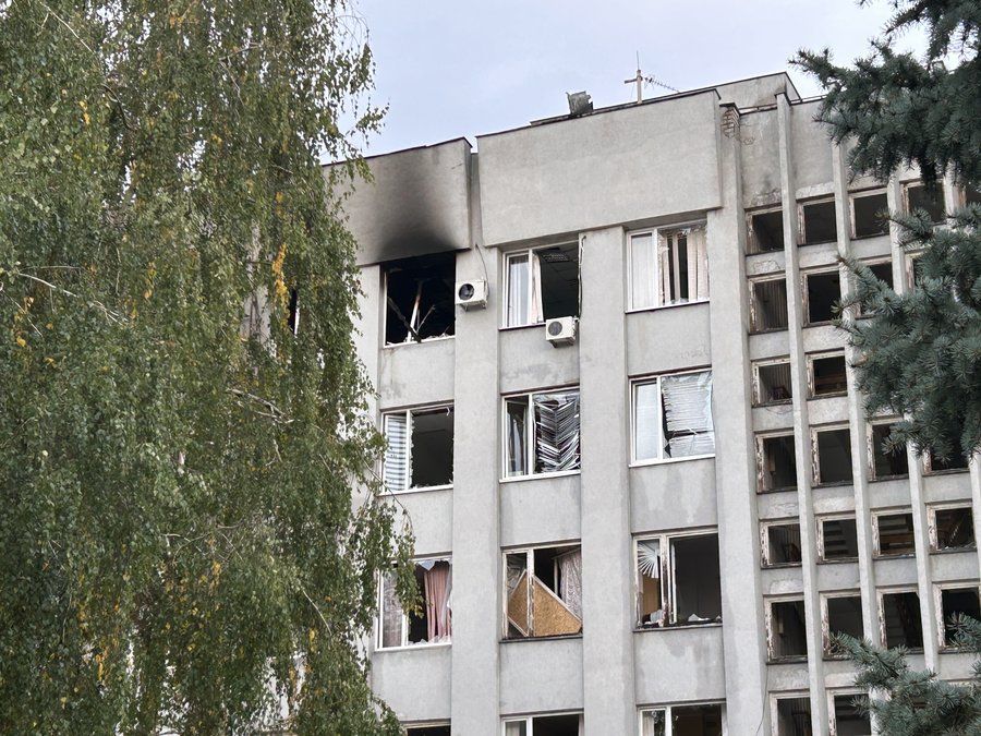 Пошкодження університету в Кременчуці