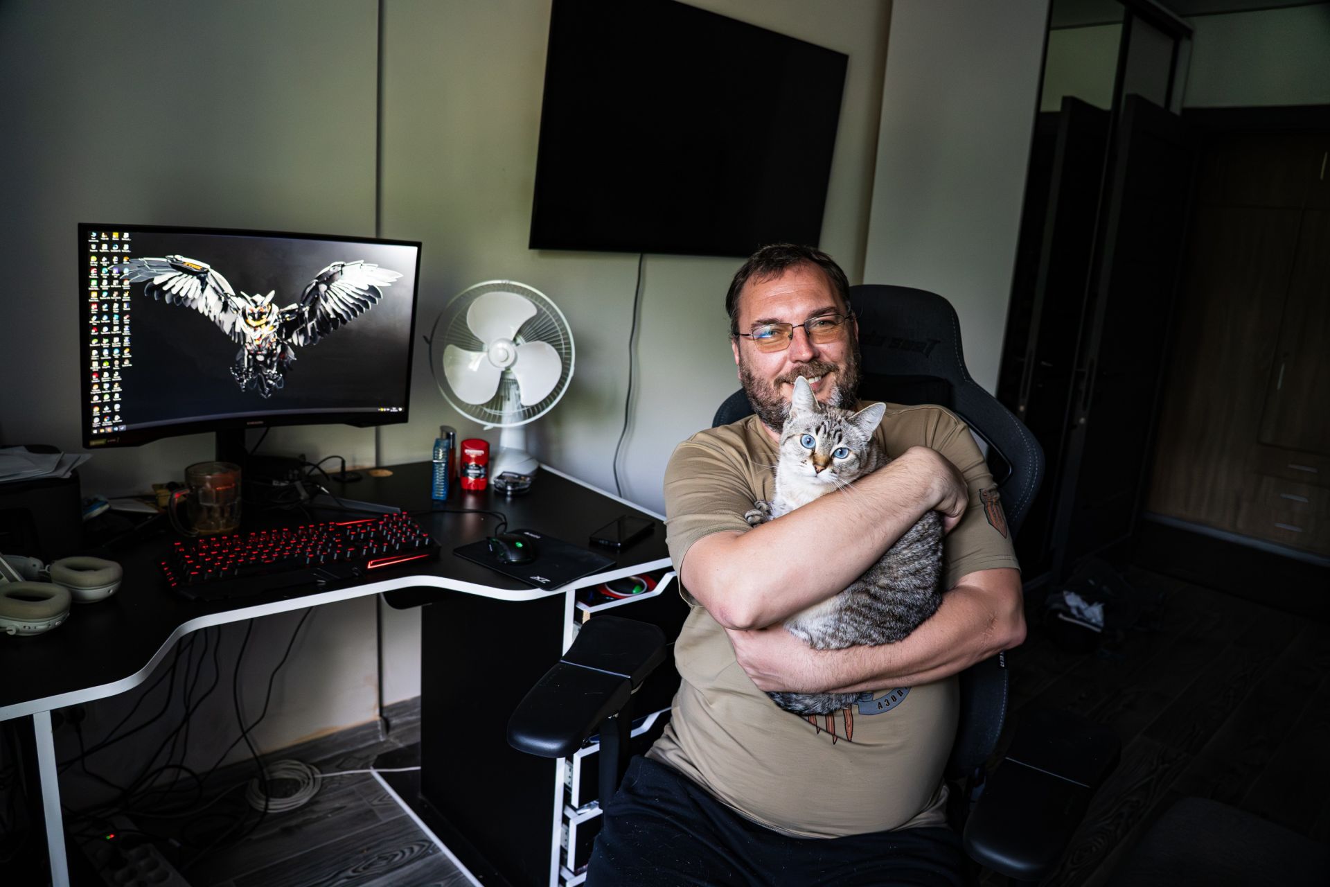 Кішка Руся, яку прийняв Микола