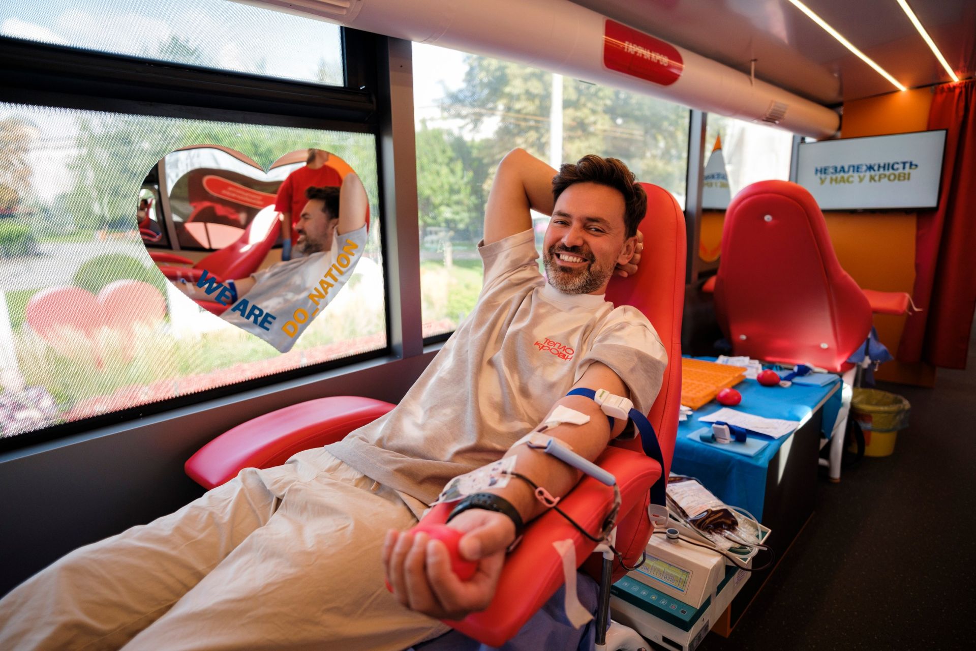 Ведучий Тімур Мірошниченко