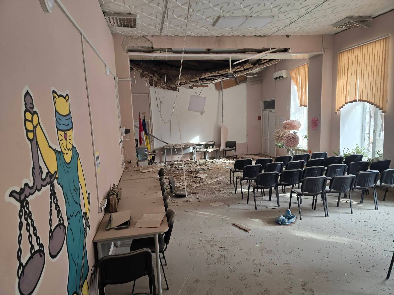 Кабінети пошкодженого ліцею