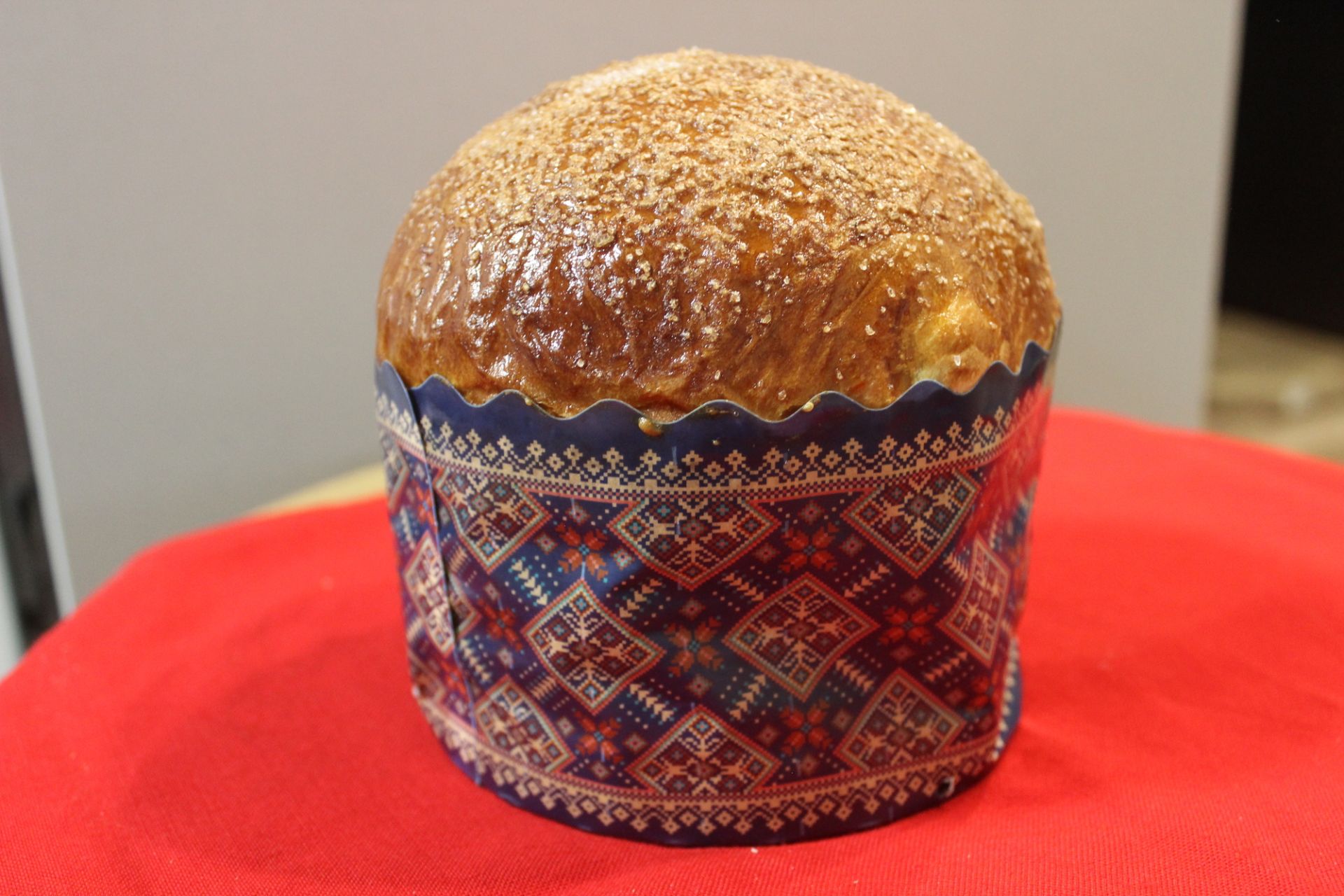 Завдяки тому, що паска стабілізувалася догори дриґом, вона добре тримає форму.