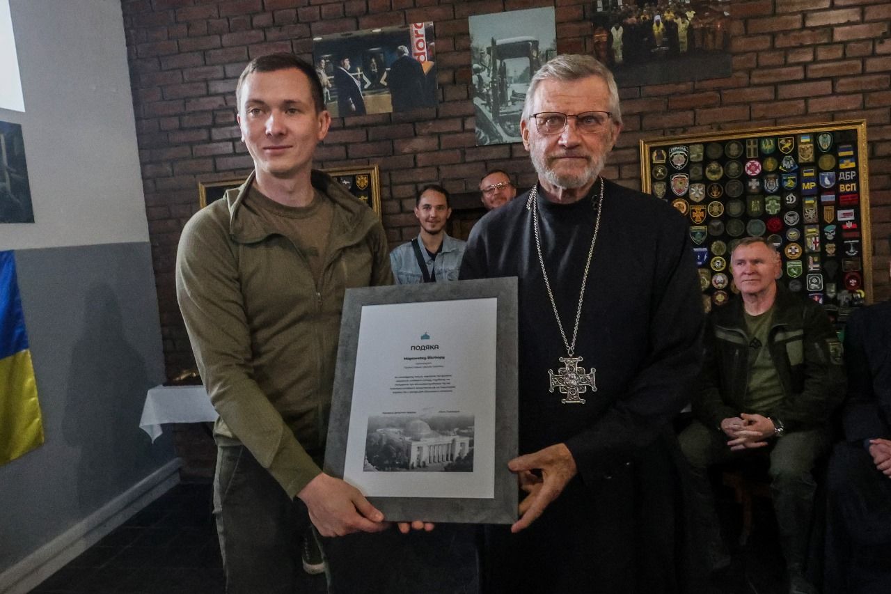 Отець Віктор Маринчак у капеланському центрі