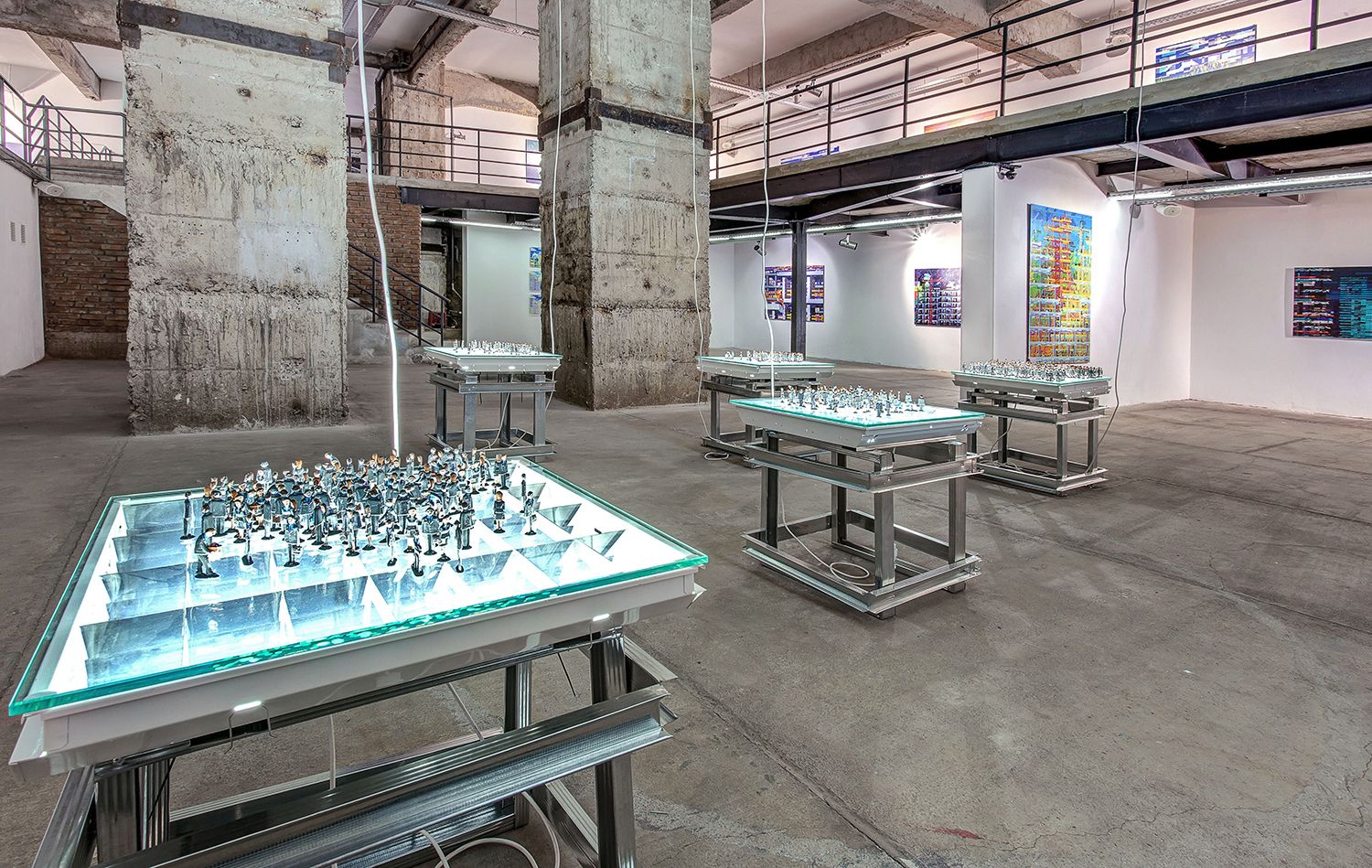 Олексій Сай, Пліснява, 2009-2014. Інсталяція. Вид виставки "Зникаючий вид" в ЄрмиловЦентрі, Харків.