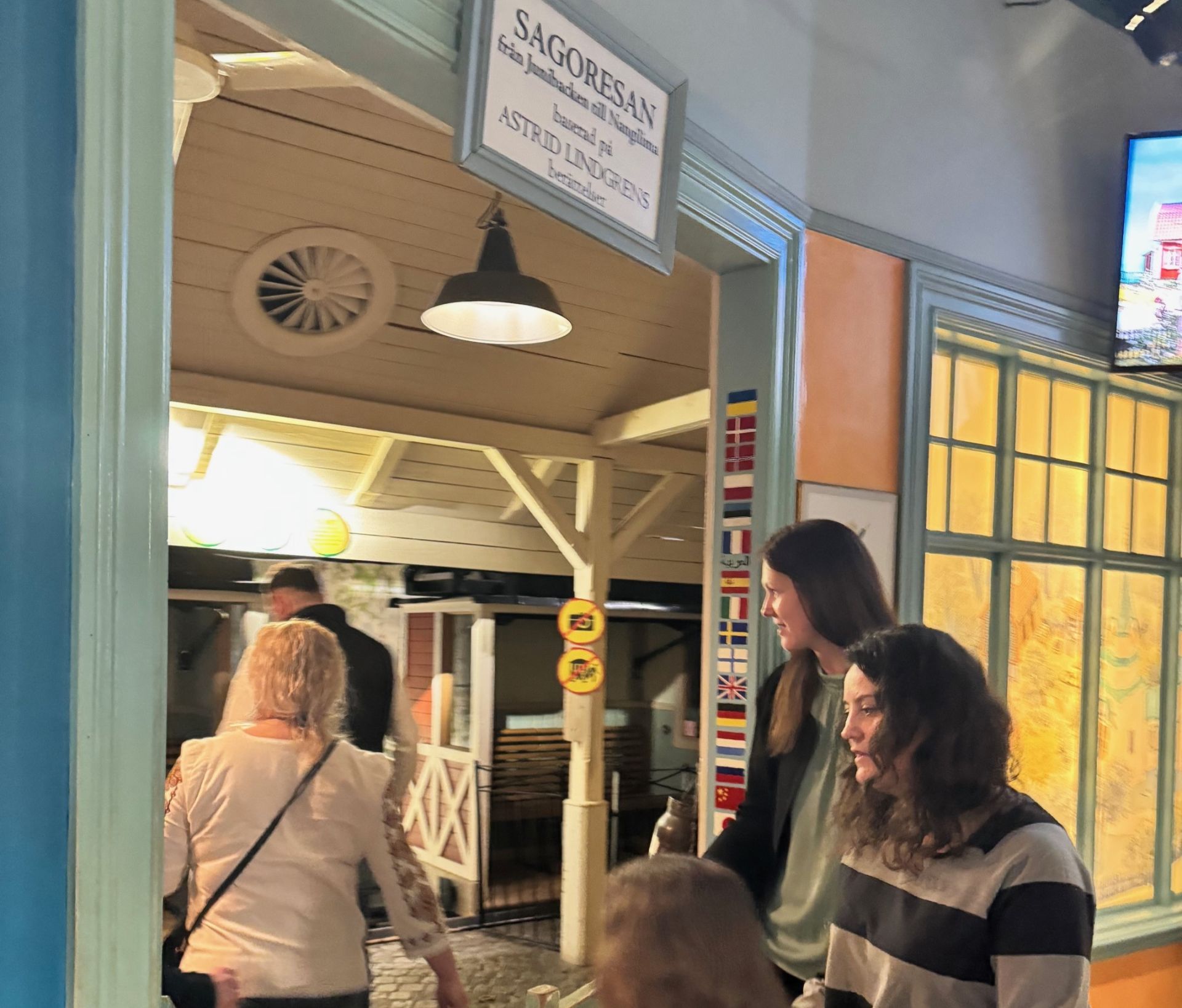 Інсталяція казок шведської письменниці