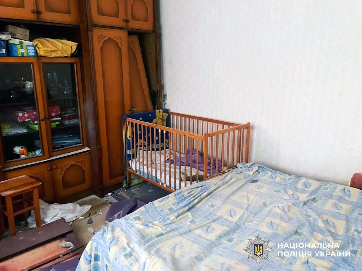 Боєприпас впав у ліжечко дитини