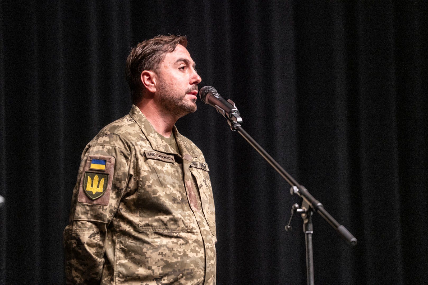 Дмитро Грешко звертається до перших глядачів "Дівії"