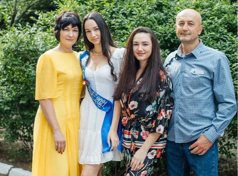Козак із сім'єю