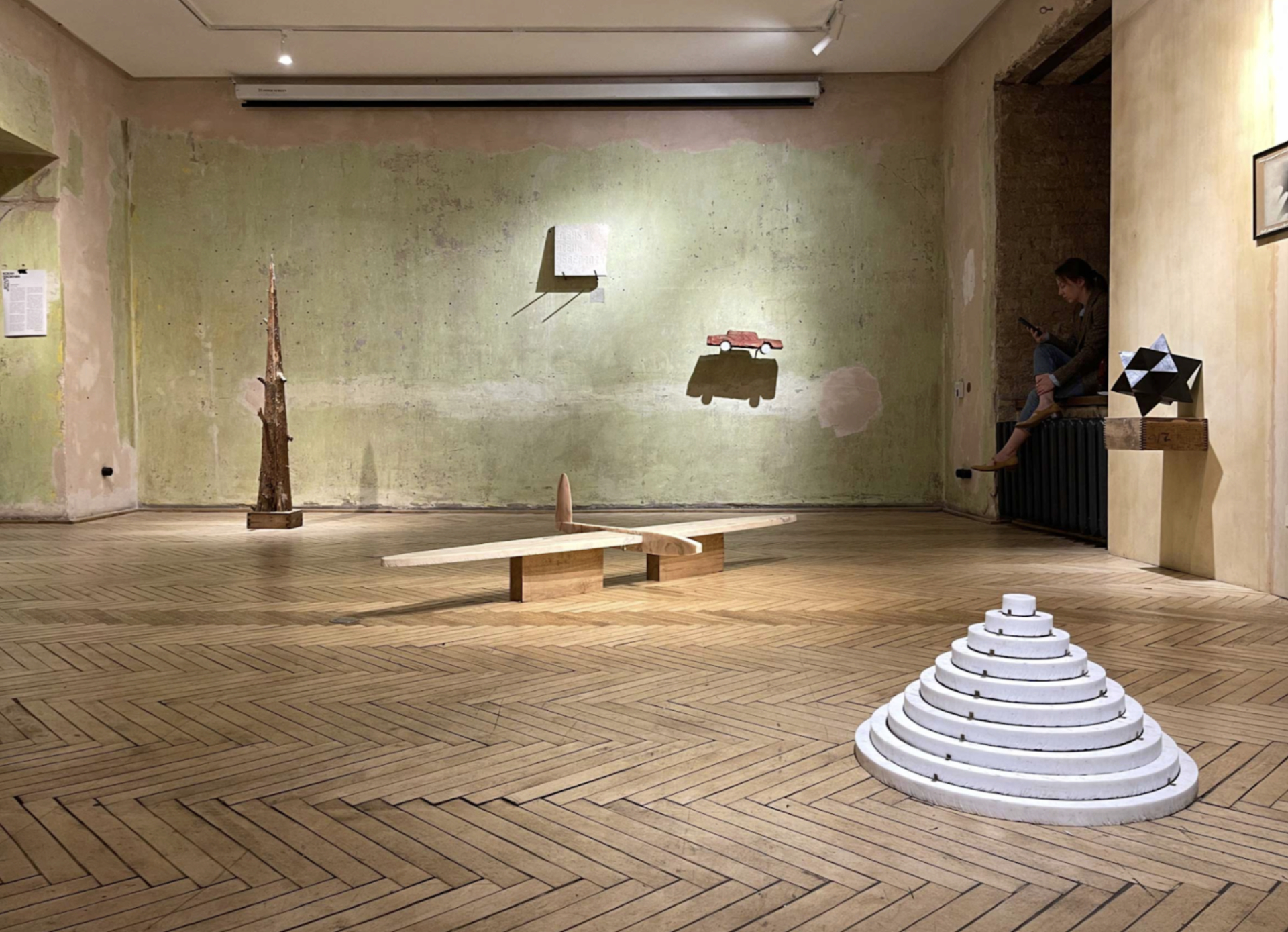 Віталій Кохан, роботи з виставки “Завжди сьогодні” у галереї The Naked Room, Київ, 2024