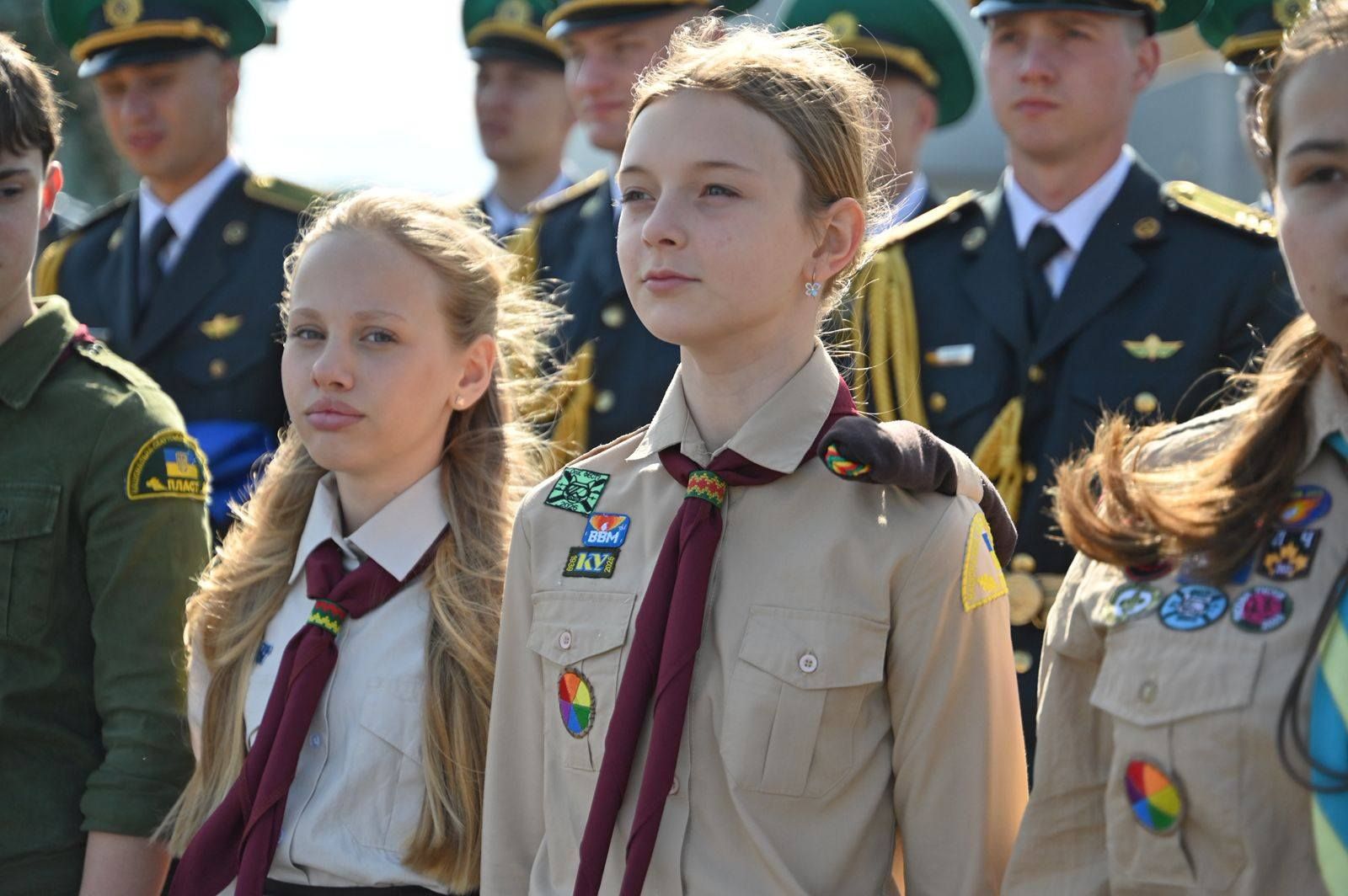Пластуни на заході