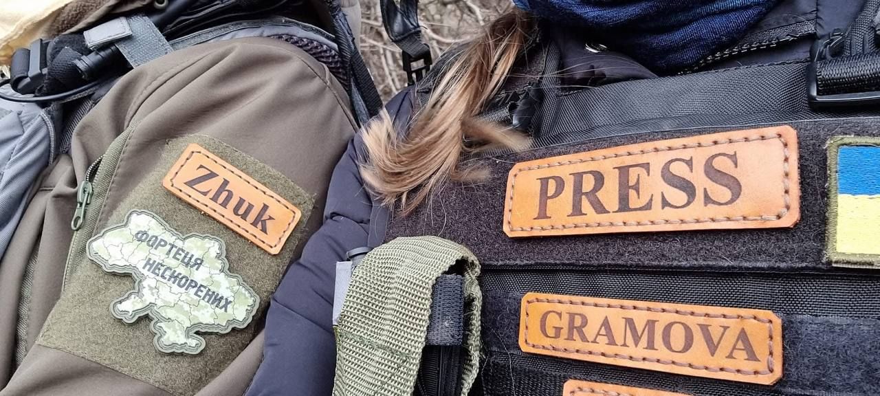 Альона з Анастасією